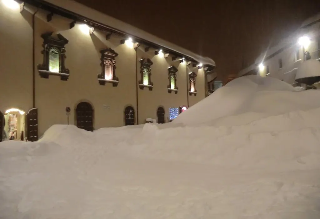 Albergo Lo Scrigno-1